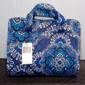 Vera Bradley Hanging Organizer Blue Tapestry